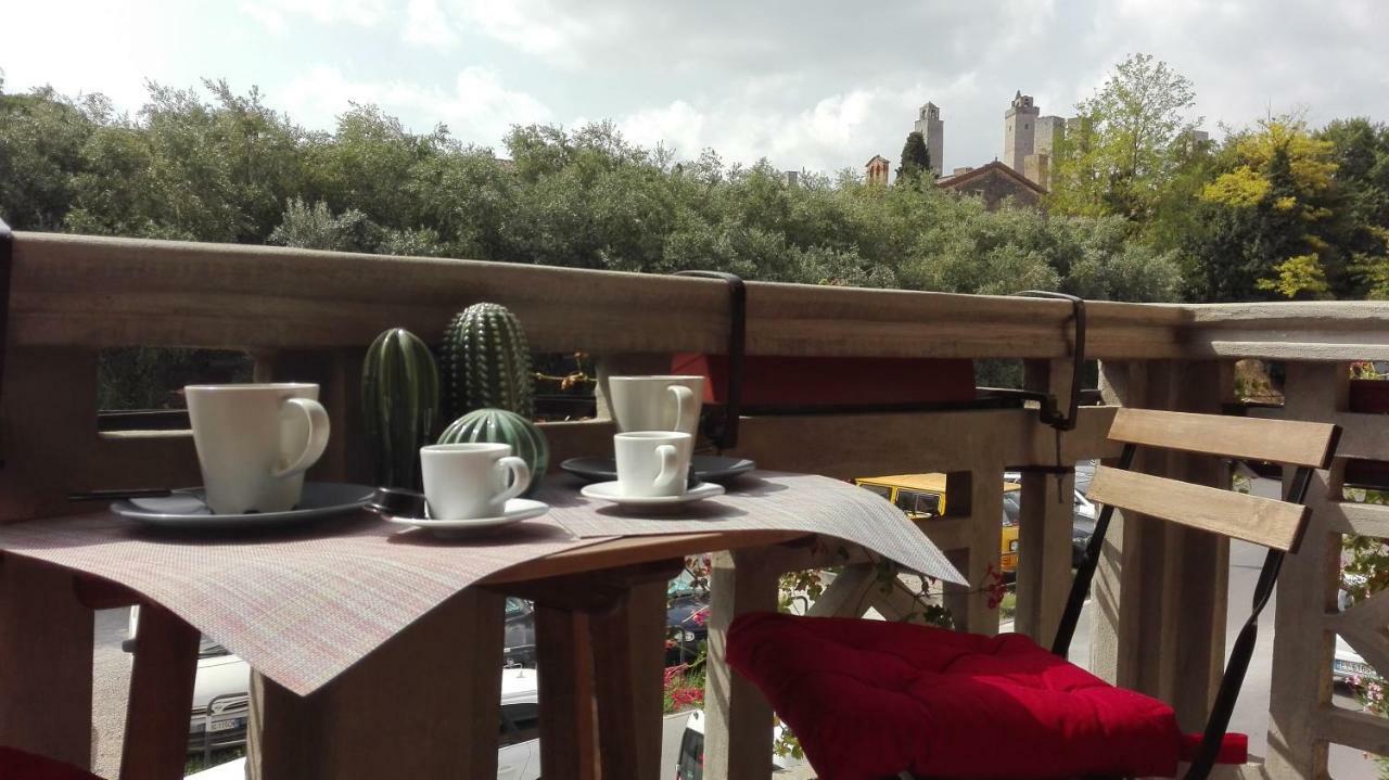 サン・ジミニャーノ Il Balcone Di Rinaヴィラ エクステリア 写真